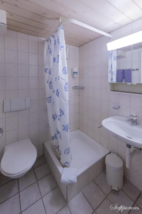 Hotel Krone Uetendorf Εξωτερικό φωτογραφία