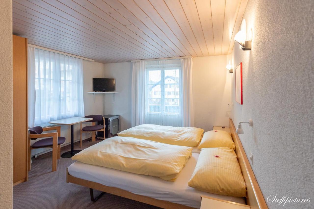 Hotel Krone Uetendorf Εξωτερικό φωτογραφία